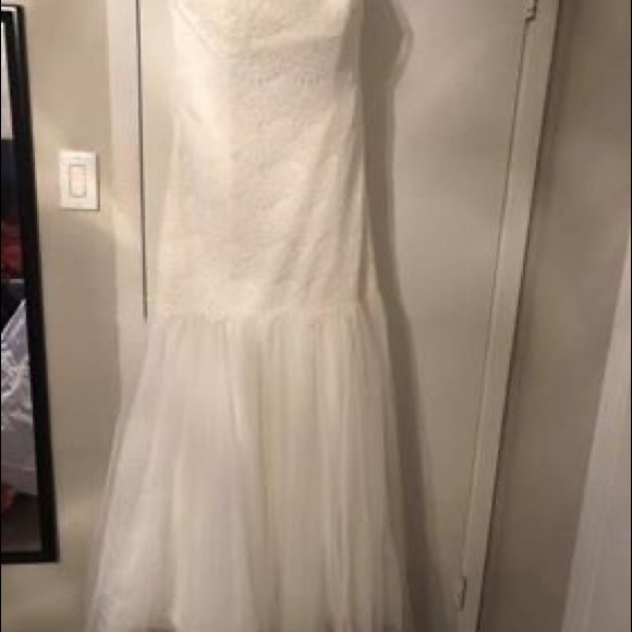 Dresses & Skirts - Wedding dress